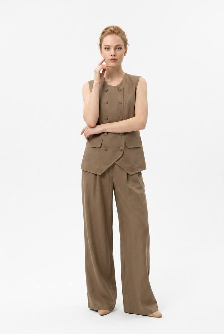 Translation missing: sq.Kostum Elegant për Femra – Finesë në Çdo Detaj